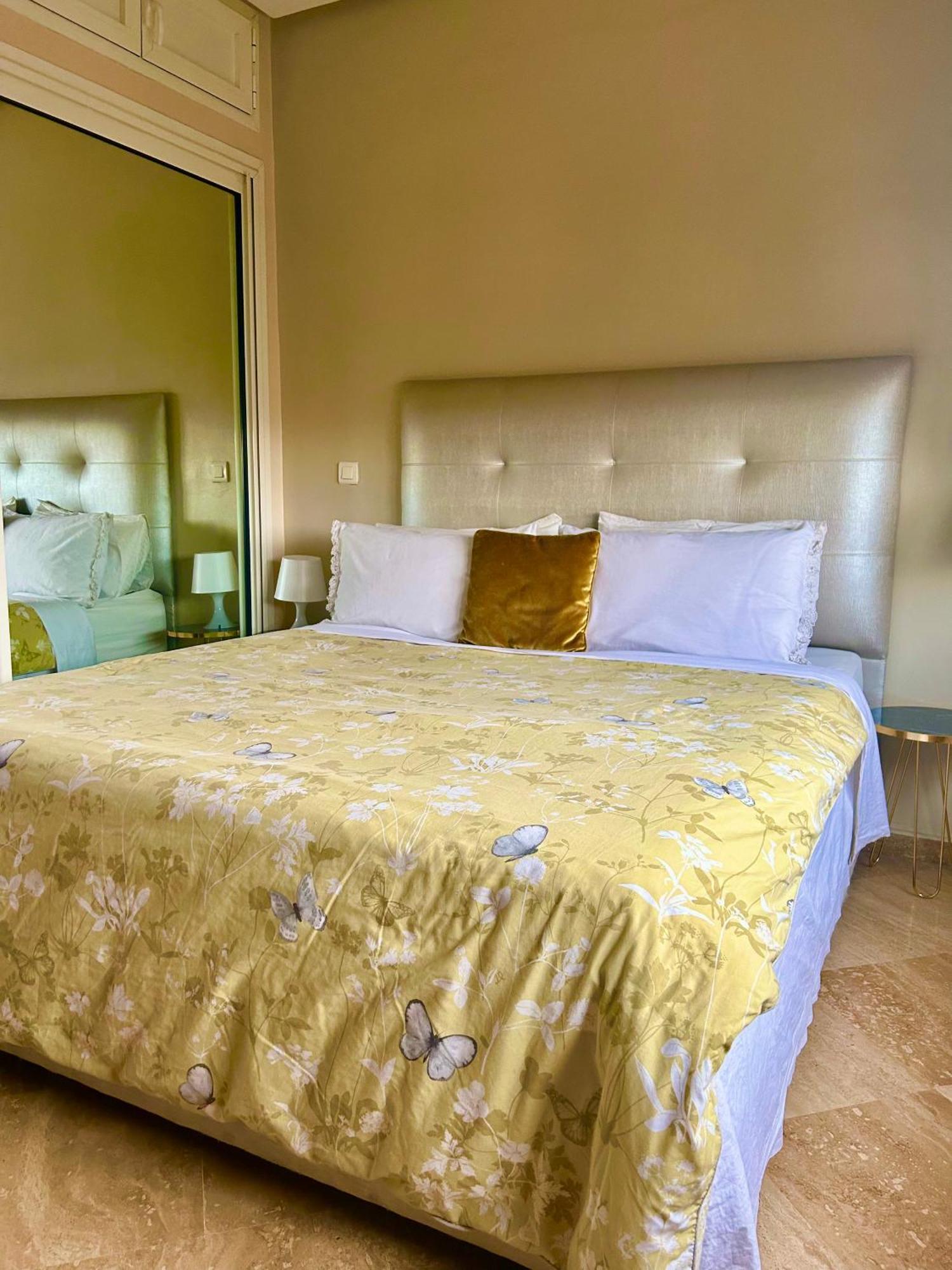 Apartment Sejour Lumineux Confort Et Design Marrakesh